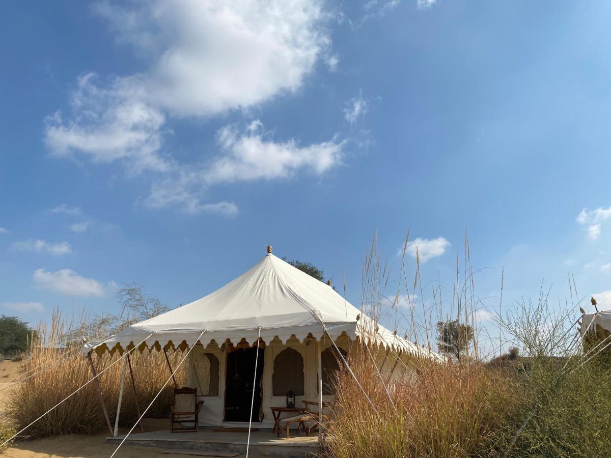 Manvar Resort & Desert Camp Dechu Esterno foto